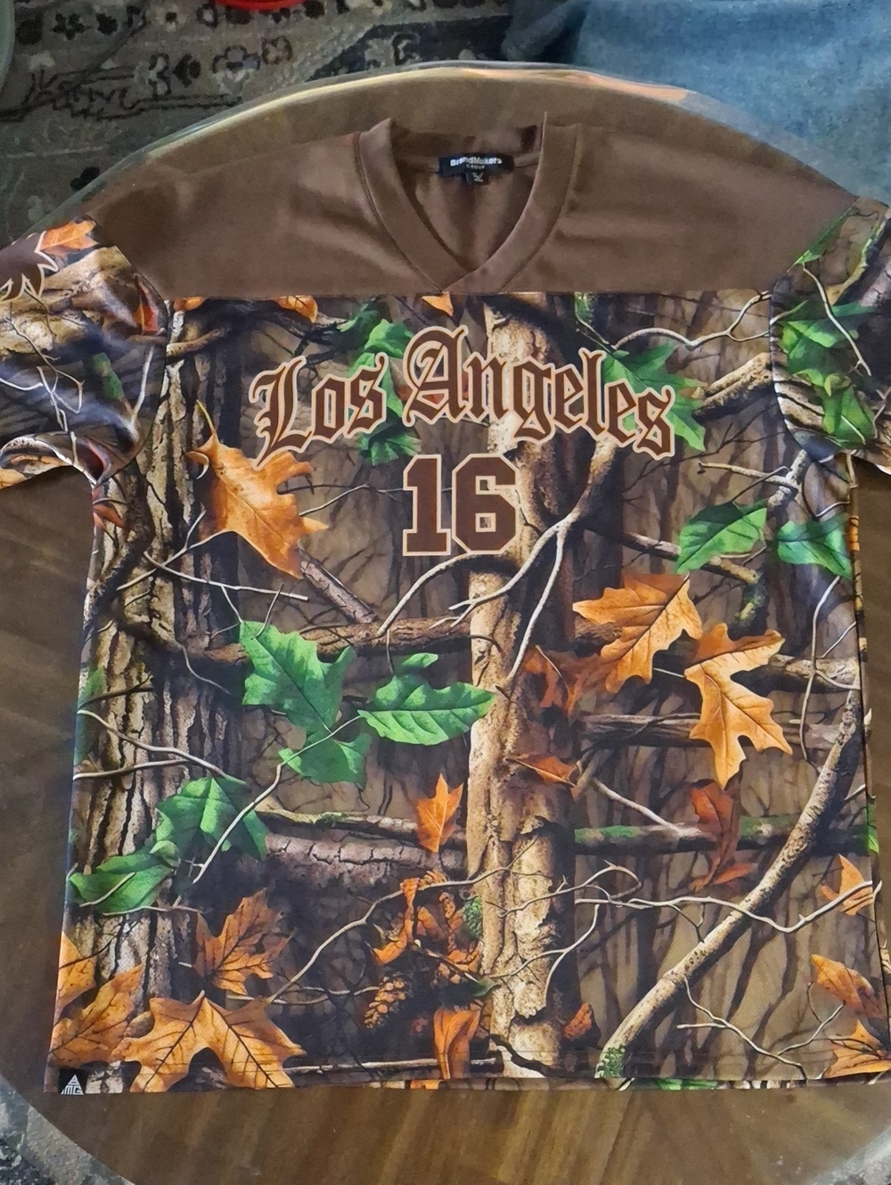 Los Angeles 16 Camo Print Men's V-Neck Shirt